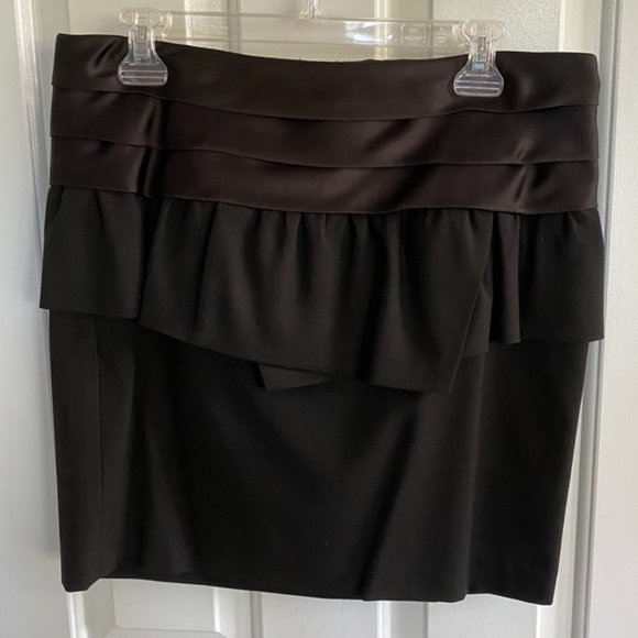 MICHAEL Michael Kors Dresses & Skirts - MICHAEL Michael Kors Skirt